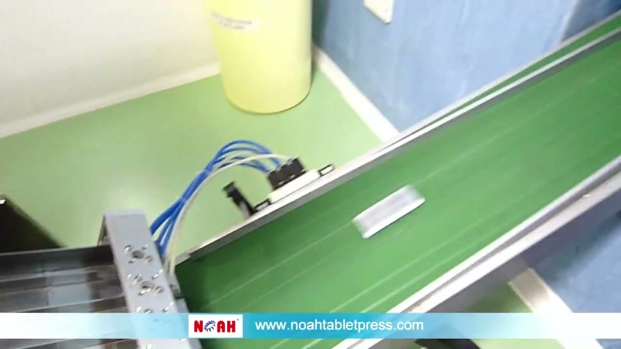 Machine de cartonnage d'emballage sous blister DPB-ZH pour tablette